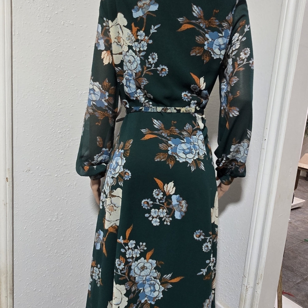 Eva Mendes for New York & Company Teal Floral Robe - Picture 8 of 10